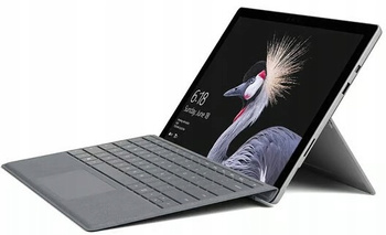 Microsoft Surface Pro 5 i5-7300U 8GB 256GB SSD 2736x1824 Třída A Windows 10 Professional