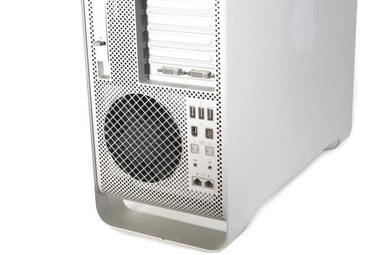 Apple Mac Pro 3.1 (A1186) 2x XEON E5462 4x2.8GHz 6GB 2TB + 320GB