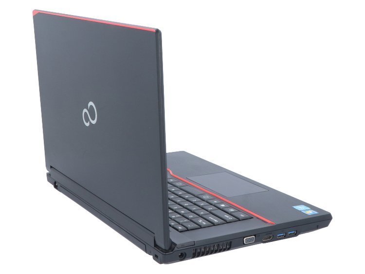 Fujitsu LifeBook A574 BK Celeron 2950M 4GB 500GB HDD 1366x768 QWERTY WLAN  USB Class A+ Windows 10 Professional