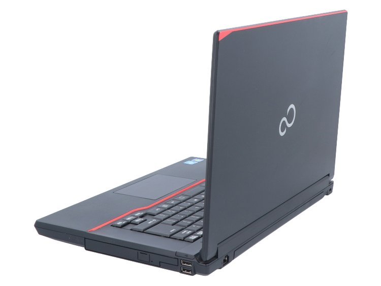 Fujitsu LifeBook A574 BK Celeron 2950M 4GB 500GB HDD 1366x768 QWERTY WLAN  USB Class A+ Windows 10 Professional