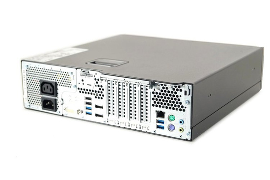 Fujitsu Esprimo D757 DT i3-7100 2x3.9GHz 8GB RAM