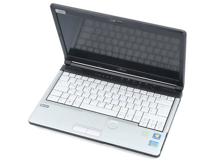 Fujitsu LifeBook S761 i5-2520M 8GB 120GB SSD 1366x768 Class A Windows 10  Home Intel Core i5-2520M \ 8 GB \ 120GB SSD \ Intel HD Graphics 3000 \ 1366  x 768 \