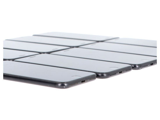 Pakiet 10 sztuk Apple iPhone SE 2020 3GB 64GB Klasa C