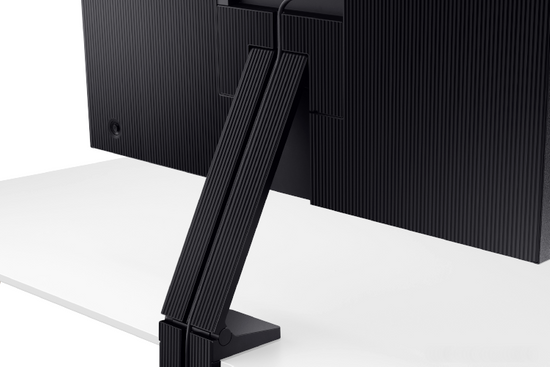 Monitor Samsung S32R750UEU 32" LED 3840x2160 HDMI DisplayPort Nero +Alimentazione in classe A