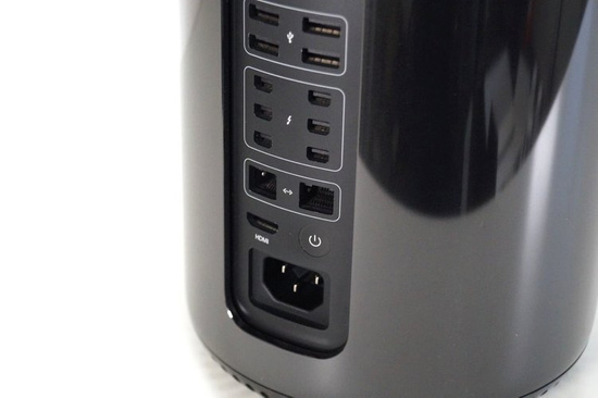 Apple Mac Pro A1481 E5-1650v2 6x3.5GHz 48GB 500GB SSD WIFI HDMI 2xAMD FirePro D500 OSX