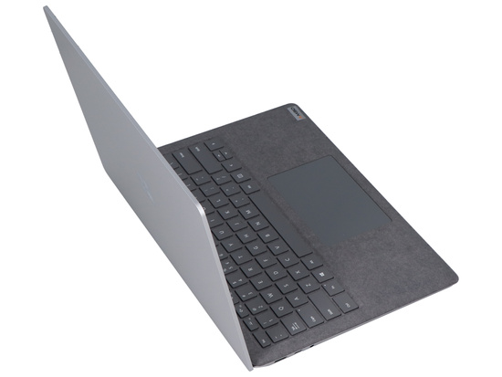 Microsoft Surface Laptop 3 i5-1035G7 8GB 256GB SSD 13,5" 2256x1504 Клас AWindows 11 Professional