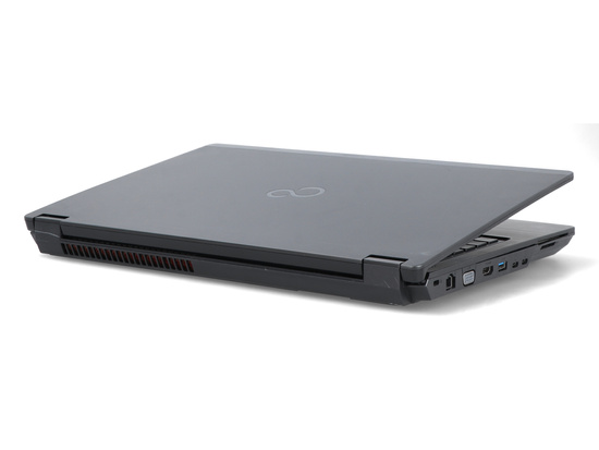 Fujitsu Celsius H780 i7-8850H 16GB 512GB SSD 1920x1080 NVIDIA Quadro P1000 Třída A Windows 11 Home