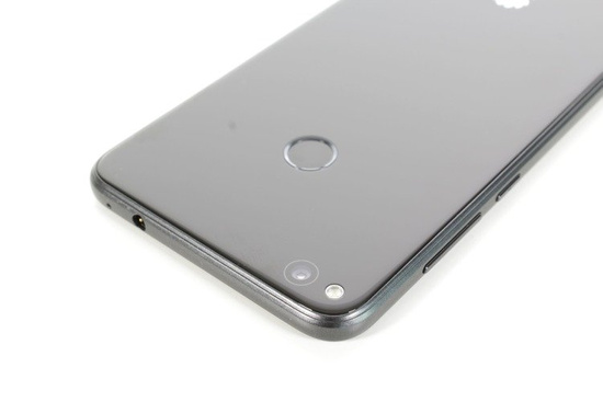 Виставковий зразок Huawei P8 Lite 2017 5.2" Kirin 655 16GB LTE Black Android