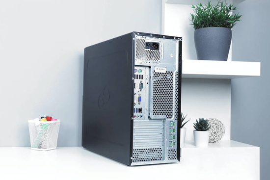 Fujitsu Esprimo P720 MT i7-4770 4x3.4GHz 16GB 256GB SSD DVD Windows 10 Professional