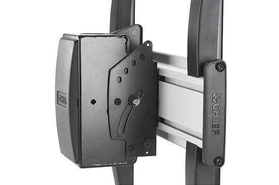 Supporto a soffitto Chief MCM1U usato con pannello piatto