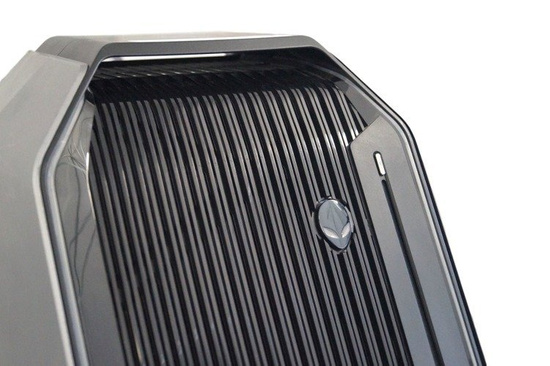 Ordinateur Dell AlienWare Area 51 R2 i7-5820K SIX CORE 16 Go 480 Go SSD 2x GTX 980 Windows 10 Professionnel