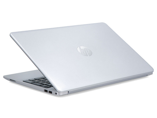 HP 250 G8 i7-1165G7 16GB 512GB SSD 1920x1080 Klasse A- Windows 11 Home