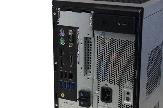 Dell Precision 3630 i7-9700 8x3.0GHz 8Go RAM