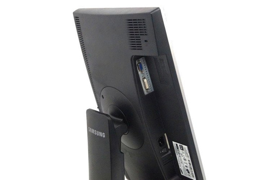 Conjunto de Dos Monitores Samsung SyncMaster 2243BW 22" 1680x1050 DVI D-SUB Plata