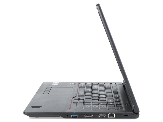 Fujitsu LifeBook E5511 i7-1165G7 16GB 512GB SSD 1920x1080 Clase A Windows 11 Home