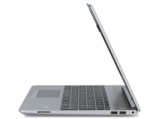 HP 250 G9 Celeron N4500 8GB 256GB SSD 1920x1080 Po vrácení Windows 11 Home