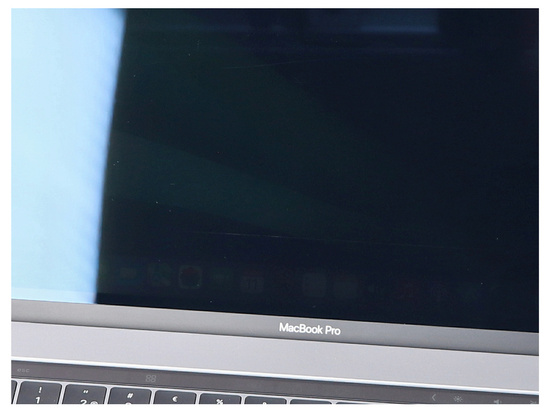 Apple MacBook Pro A1990 Space Gray 2018 i9-8950HK 16GB 512GB SSD 2880x1800 Radeon Pro 560X Klasse A MacOS Big Sur