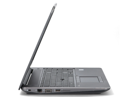 HP Zbook 15 G3 i7-6820HQ 16GB 1TB SSD 1920x1080 NVIDIA Quadro M1000M Třída B Windows 10 Professional