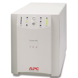 Záložní zdroj APC Smart-UPS 700 SU700INET