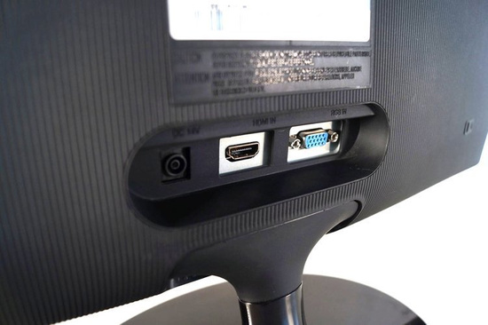 Samsung S22C300 22'' LED-Monitor 1920x1080 HDMI D-SUB BZ Klasse A