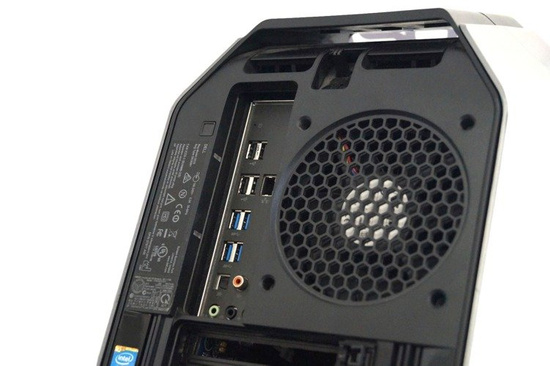 Počítač Dell AlienWare Area 51 R2 i7-5820K ŠEST JADER 16GB 480GB SSD 2x GTX 980 Windows 10 Professional