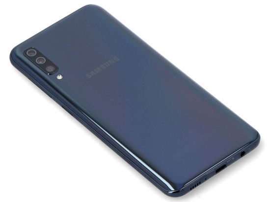 Samsung Galaxy A50 SM-A505FN 4GB 128GB Чорний Клас A- Android