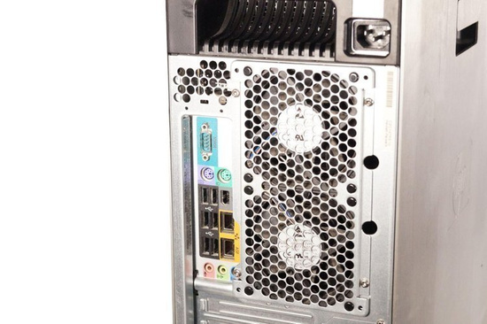 HP WorkStation Z800 2x E5620 4x2.4GHz 16GB 240GB SSD NVS Windows 10 Professionale