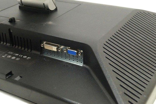 22" monitor Dell E228WFP 1680x1050 DVI D-SUB třídy A