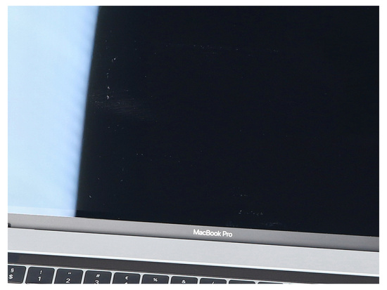 Apple MacBook Pro A1990 Stříbrný i7-9750H 32GB 512GB SSD 2880x1800 AMD Radeon Pro 555X Třída A MacOS Big Sur