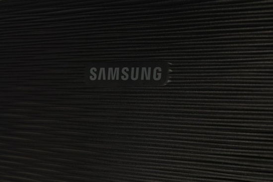 Samsung SA300 22" LED 1920x1080 DVI D-SUB ZAS Monitor černý Třída A