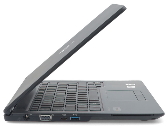 Fujitsu LifeBook U7410 i5-10210U 16GB 512 GB 1920x1080 Клас A Windows 11 Home