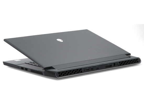 QWERTY Dell Alienware M15 R4 i7-10870H 16GB 1TB 1920x1080 Nvidia GeForce RTX 3060 MAX-Q Clase A- Windows 11 Home