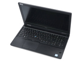 Dell Latitude 5590 i7-8650U 16GB 512GB SSD M.2 1920x1080 Třída A- Windows 11 Home