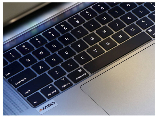 Apple MacBook Pro 16" A2141 2019р i9-9880H 32GB 1024GB SSD 3072x1920 AMD Radeon Pro 5500M QWERTY PL Клас А MacOS Big Sur