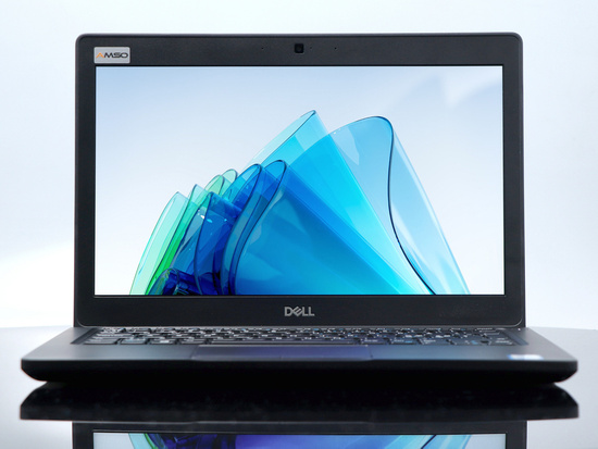 Dell Latitude 5290 i5-8250U 8GB 240GB SSD 1366x768 Class A + Station d'accueil et Sacoche